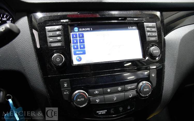 NISSAN QASHQAI 1,5 DCI 110CH BUSINESS EDITION BLANC DQ-748-SL