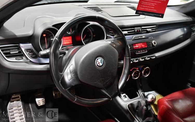 ALFA ROMEO GIULIETTA 1,6 JTDM 105 DISTINCTIVE START/STOP BLANC DR-678-ES