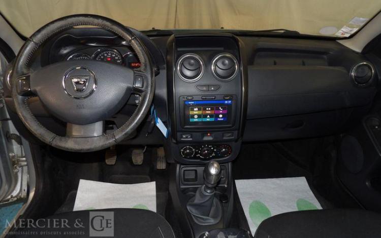 DACIA DUSTER 1,2 TCE 125CH STEEL 4X2 GRIS DZ-590-EG