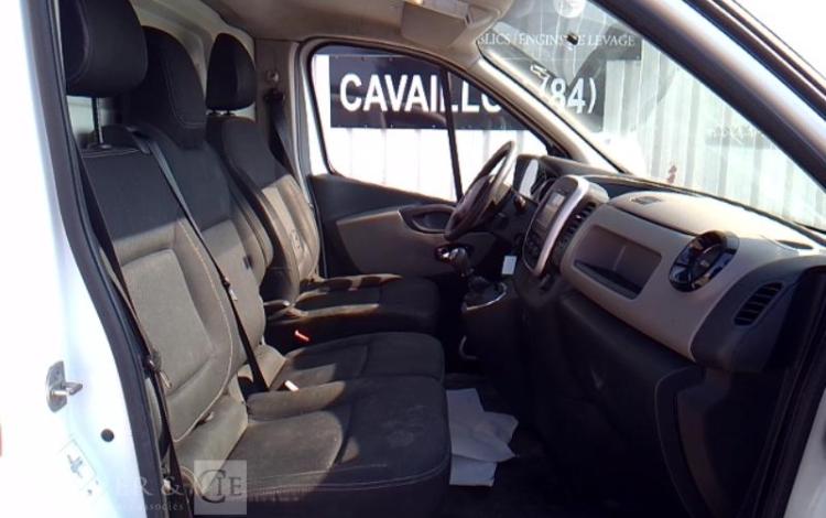 RENAULT TRAFIC L1H1 1.6DCI 90V BLANC DZ-939-JQ