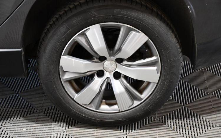 PEUGEOT 2008 1,2 PURETECH 110CH ALLURE S&S GRIS DZ-941-BX
