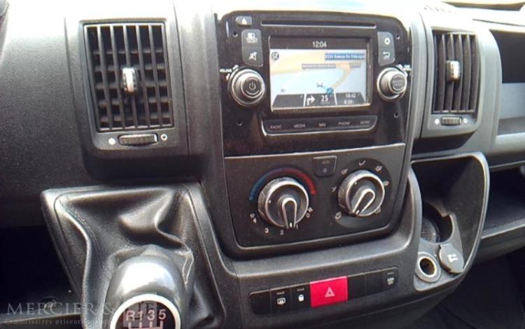 CITROEN JUMPER 2.2 HDI 16V 130CV BLANC EA-289-NJ