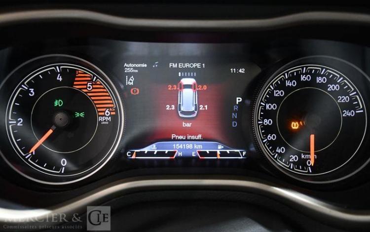 JEEP CHEROKEE 2,2 CRD 185 LONGITUDE FREEDOM AWD BVA BLANC EB-386-HL