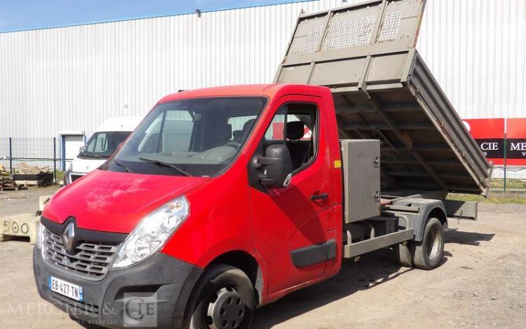 RENAULT MASTER 3 PHASE 2 PROPULSION 2,3 DCI 16V ENERGY 135 CV BENNE AVEC COFFRE ACIER ROUGE EB-427-TN