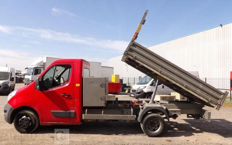 RENAULT MASTER 3 PHASE 2 PROPULSION 2,3 DCI 16V ENERGY 135 CV BENNE AVEC COFFRE ACIER ROUGE EB-427-TN