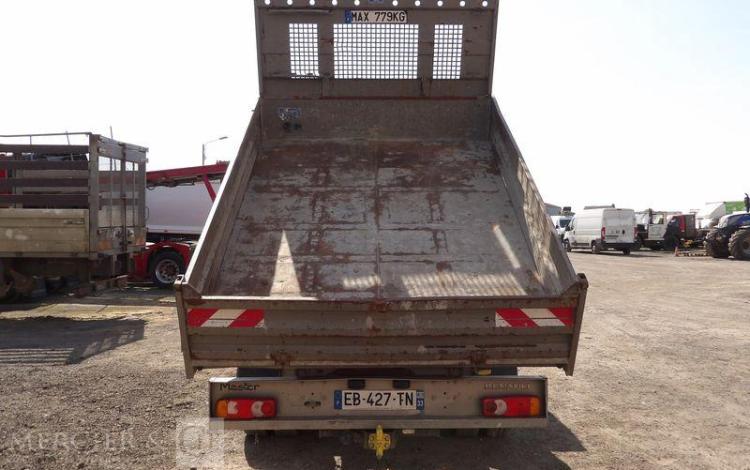 RENAULT MASTER 3 PHASE 2 PROPULSION 2,3 DCI 16V ENERGY 135 CV BENNE AVEC COFFRE ACIER ROUGE EB-427-TN