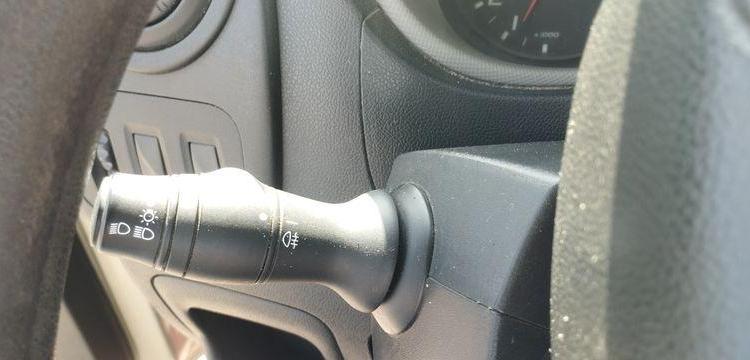 RENAULT MASTER 3 PHASE 2 PROPULSION 2,3 DCI 16V ENERGY 135 CV BENNE AVEC COFFRE ACIER ROUGE EB-427-TN