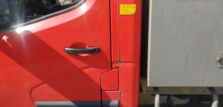 RENAULT MASTER 3 PHASE 2 PROPULSION 2,3 DCI 16V ENERGY 135 CV BENNE AVEC COFFRE ACIER ROUGE EB-427-TN