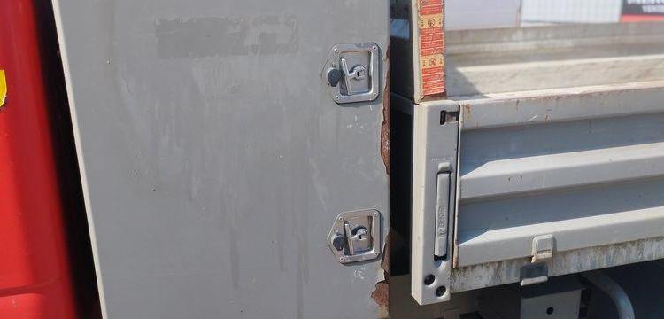 RENAULT MASTER 3 PHASE 2 PROPULSION 2,3 DCI 16V ENERGY 135 CV BENNE AVEC COFFRE ACIER ROUGE EB-427-TN