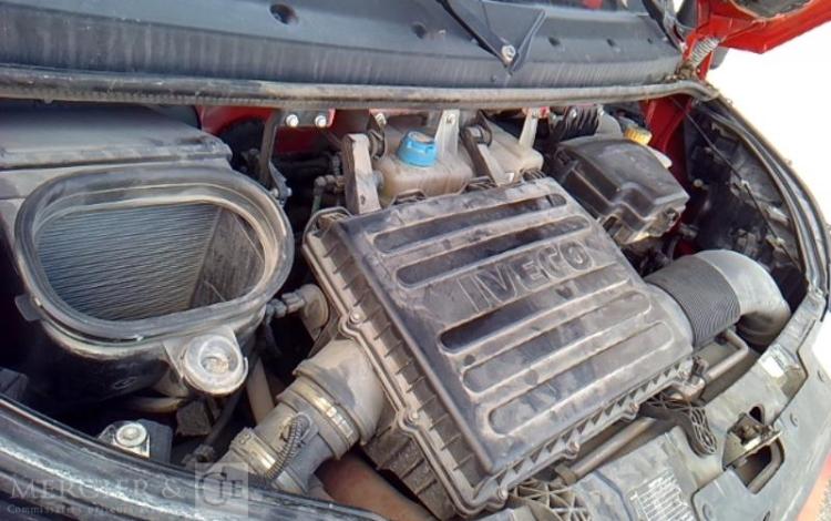 IVECO 35-130 BENNE SIMPLE CABINE ROUGE EE-711-CY