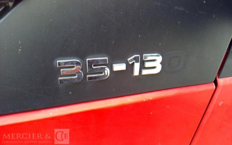 IVECO 35-130 BENNE SIMPLE CABINE ROUGE EE-711-CY