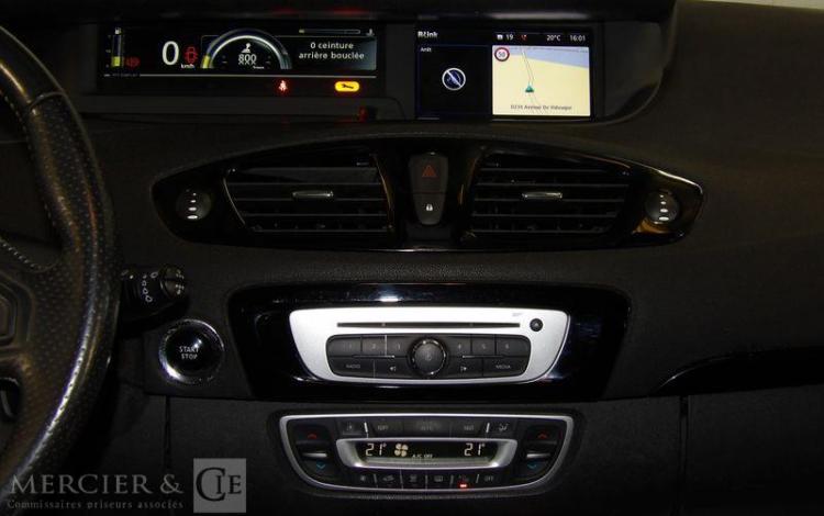 RENAULT SCENIC 1,2 TCE 130CH ENERGY BOSE GRIS EF-371-BQ