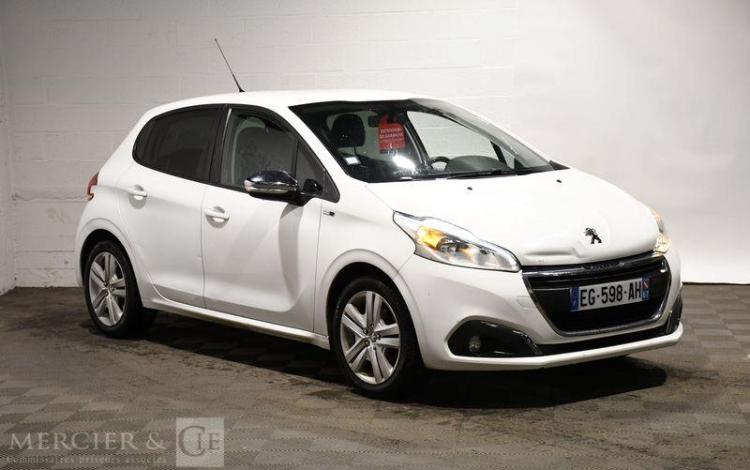 PEUGEOT 208 1,2 PURETECH 82CH STYLE BLANC EG-598-AH