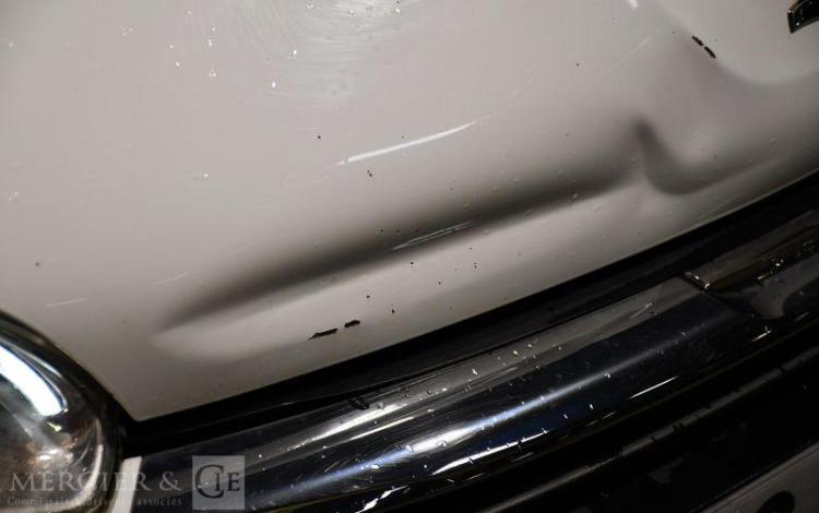 PEUGEOT 208 1,2 PURETECH 82CH STYLE BLANC EG-598-AH