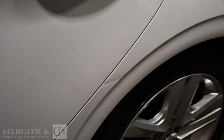 PEUGEOT 208 1,2 PURETECH 82CH STYLE BLANC EG-598-AH