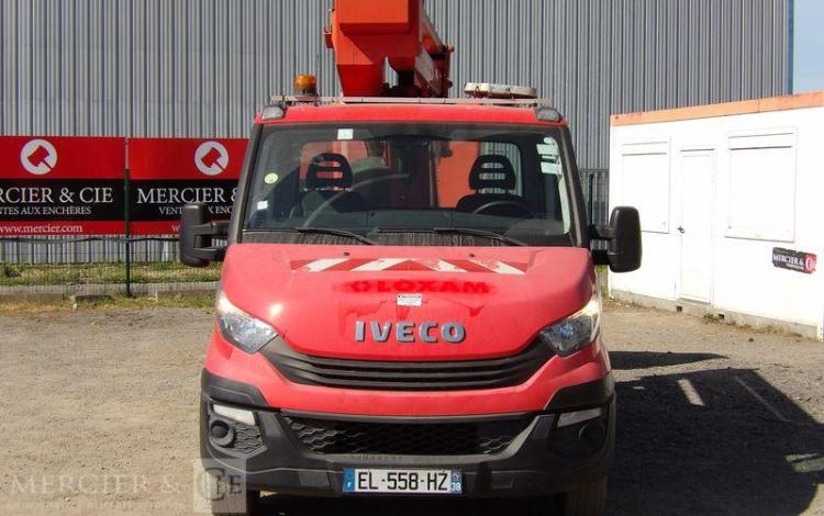 IVECO 35S12 AVEC NACELLE COMET ESK18/2/7,5HQ – DIESEL – 1182 HEURES – 14260 KMS ROUGE EL-558-HZ