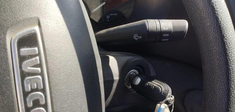 IVECO 35S12 AVEC NACELLE COMET ESK18/2/7,5HQ – DIESEL – 1182 HEURES – 14260 KMS ROUGE EL-558-HZ