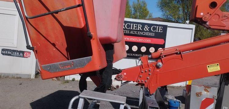 IVECO 35S12 AVEC NACELLE COMET ESK18/2/7,5HQ – DIESEL – 1182 HEURES – 14260 KMS ROUGE EL-558-HZ