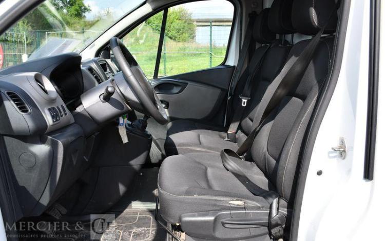 RENAULT TRAFIC L1H1 1000 DCI 95 STOP/START BLANC EL-813-TE