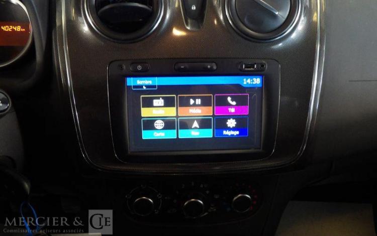 DACIA SANDERO 0,9 TCE 90CH STEPWAY ROUGE EM-008-JL
