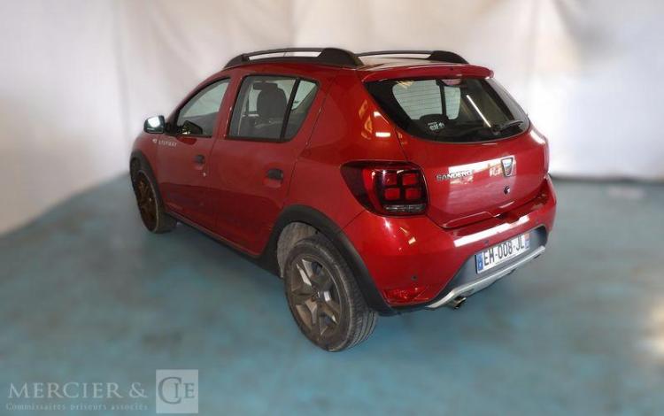 DACIA SANDERO 0,9 TCE 90CH STEPWAY ROUGE EM-008-JL