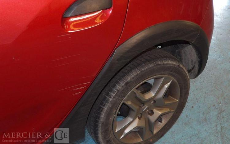 DACIA SANDERO 0,9 TCE 90CH STEPWAY ROUGE EM-008-JL