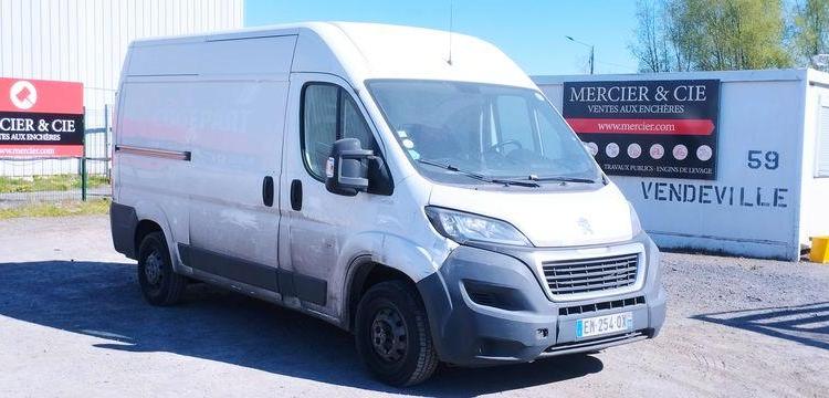 PEUGEOT BOXER 3 PHASE 3 FOURGON L2H2 2,0 BLUE HDI 16V FOURGON MOYEN SURELEVE 110 CV BLANC EM-254-QX