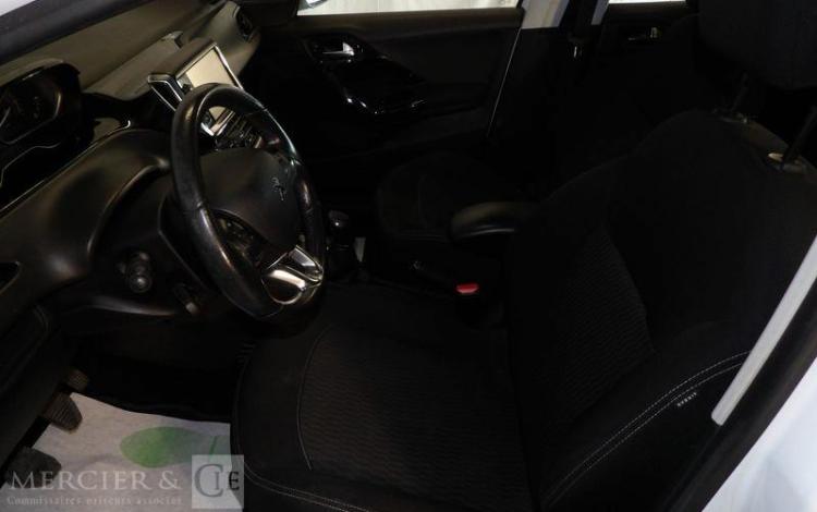 PEUGEOT 208 1,6 BlueHDI 75CH ACTIVE BUSINESS S&S BLANC EN-882-QH