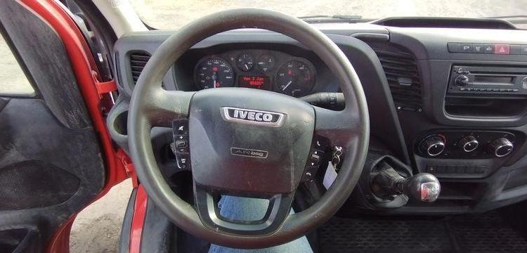IVECO 35C12 BENNE AVEC COFFRE ACIER DIESEL – 185605 KMS – ANNEE 2017 ROUGE EP-261-SK