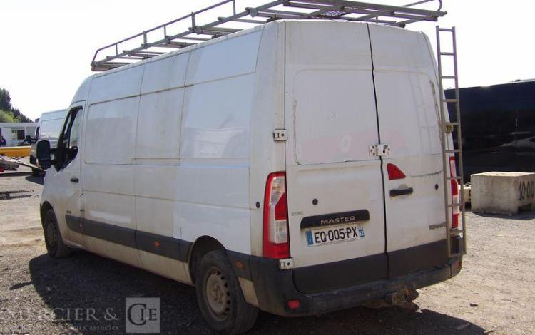 RENAULT MASTER 3 PHASE 2 TRACTION FOURGON L3H2 F3500 2,3 DCI 16V 136 CV – DIESEL BLANC EQ-005-PX