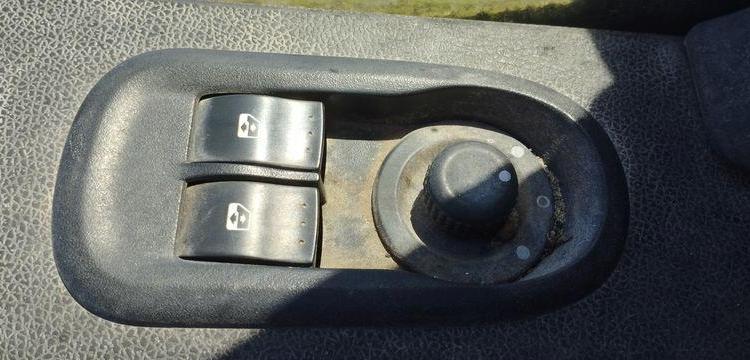 RENAULT MASTER 3 PHASE 2 TRACTION FOURGON L3H2 F3500 2,3 DCI 16V 136 CV – DIESEL BLANC EQ-005-PX