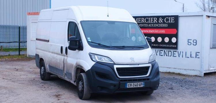 PEUGEOT BOXER 3 PHASE 3 FOURGON L2H2 2,0 BLUE HDI  16V FOURGON MOYEN SURELEVE 130 CV BLANC ER-240-VP