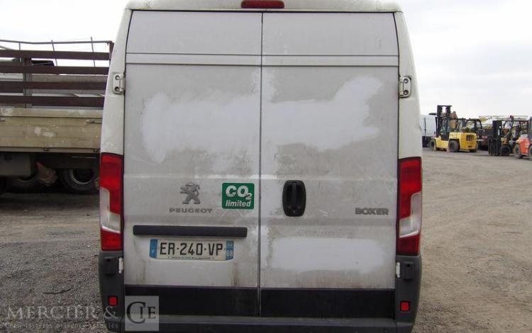 PEUGEOT BOXER 3 PHASE 3 FOURGON L2H2 2,0 BLUE HDI  16V FOURGON MOYEN SURELEVE 130 CV BLANC ER-240-VP