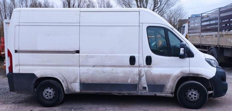 PEUGEOT BOXER 3 PHASE 3 FOURGON L2H2 2,0 BLUE HDI  16V FOURGON MOYEN SURELEVE 130 CV BLANC ER-240-VP