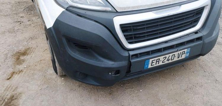 PEUGEOT BOXER 3 PHASE 3 FOURGON L2H2 2,0 BLUE HDI  16V FOURGON MOYEN SURELEVE 130 CV BLANC ER-240-VP