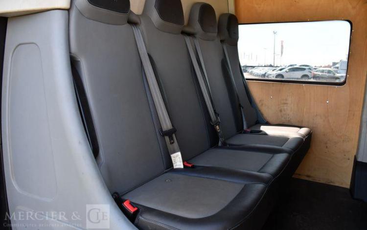 PEUGEOT BOXER FOURGON 335 2.0 BLUEHDI 130 L3H2 PREMIUM 
 BLANC ER-287-FH