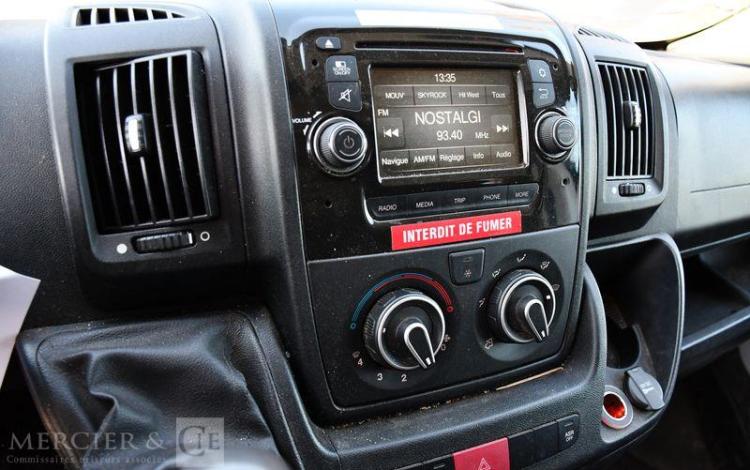 PEUGEOT BOXER FOURGON 335 2.0 BLUEHDI 130 L3H2 PREMIUM 
 BLANC ER-287-FH
