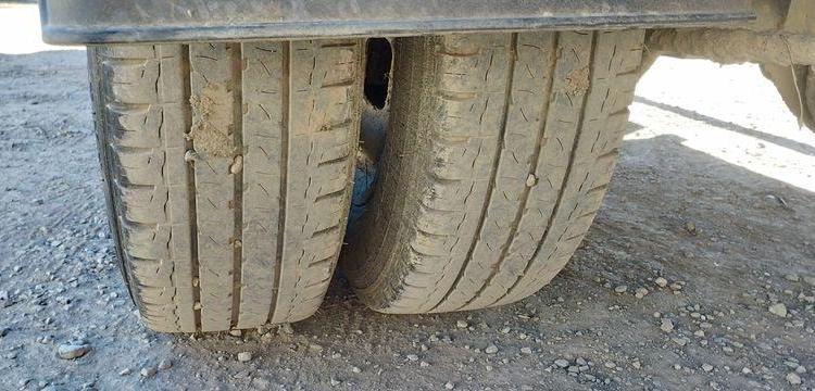 IVECO 35C12 BENNE AVEC COFFRE ACIER DIESEL – 105013 KMS – ANNEE 2017 ROUGE ER-583-XA