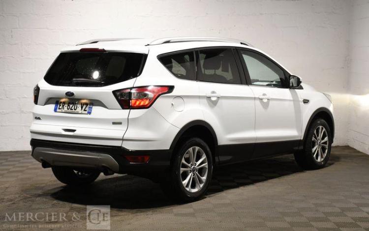 FORD KUGA 1,5 ECOBOOST 150 TITANIUM 4X2 BLANC ER-620-VZ