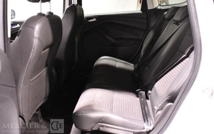 FORD KUGA 1,5 ECOBOOST 150 TITANIUM 4X2 BLANC ER-620-VZ