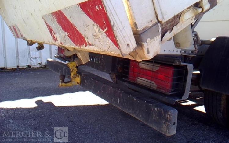 IVECO 35-120 TRI BENNE SIMPLE CABINE COFFRE BLANC ES-355-BH