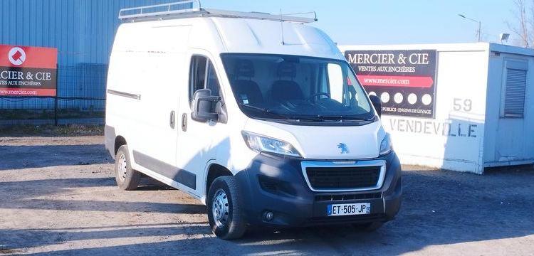 PEUGEOT BOXER 3 FOURGON 335 L2H2 2,0 BLUE HDI 16V FOURGON MOYEN SURELEVE 130 CV BLANC ET-505-JP