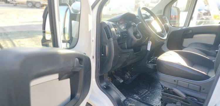 PEUGEOT BOXER 3 FOURGON 335 L2H2 2,0 BLUE HDI 16V FOURGON MOYEN SURELEVE 130 CV BLANC ET-505-JP