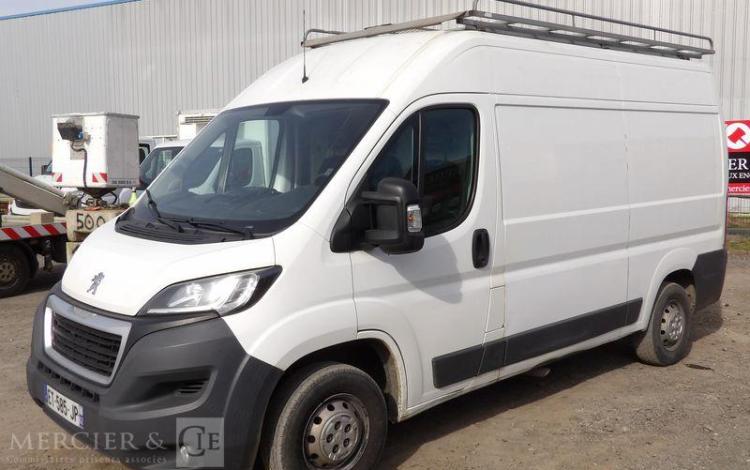 PEUGEOT BOXER 3 PHASE 3 FOURGON 335 L2H2 2,0 BLUE HDI FOURGON MOYEN SERELEVE 130 CV BLANC ET-585-JP