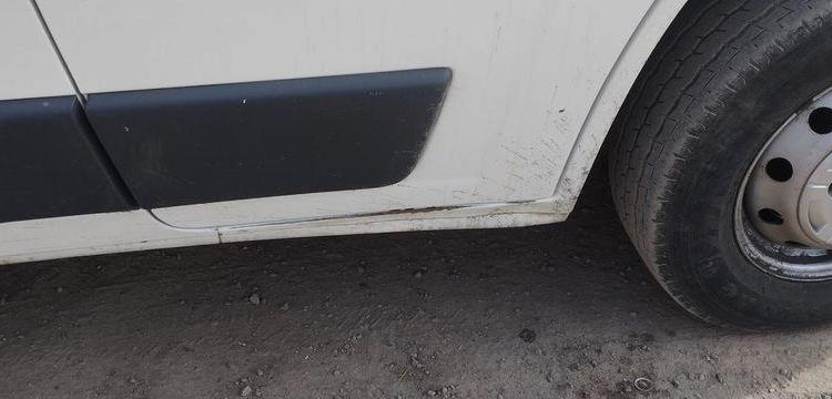 PEUGEOT BOXER 3 PHASE 3 FOURGON 335 L2H2 2,0 BLUE HDI FOURGON MOYEN SERELEVE 130 CV BLANC ET-585-JP