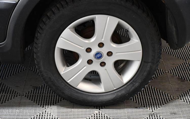 FIAT SEDICI 1,9 MJT 120 EMOTION 4X4 GRIS ET-663-QD