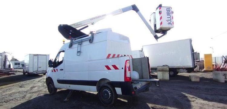 RENAULT MASTER L2H2 2,3DCI 130CH NACELLE KLUBB/K26 11,80 M – DIESEL – 201 H – 63361 KMS BLANC EZ-421-WJ