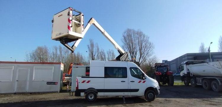 RENAULT MASTER L2H2 2,3DCI 130CH NACELLE KLUBB/K26 11,80 M – DIESEL – 201 H – 63361 KMS BLANC EZ-421-WJ