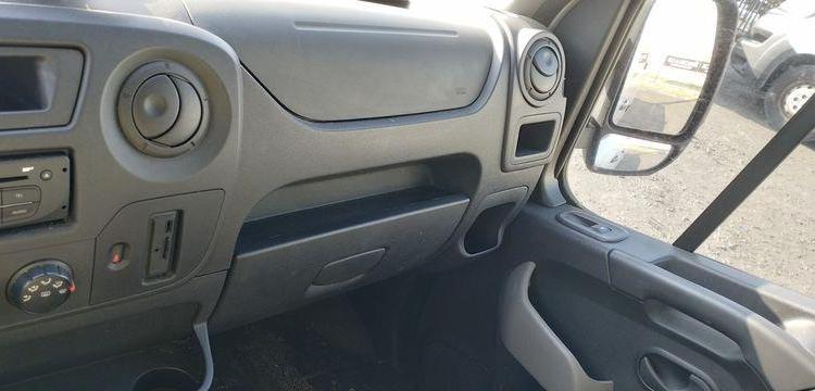 RENAULT MASTER L2H2 2,3DCI 130CH NACELLE KLUBB/K26 11,80 M – DIESEL – 201 H – 63361 KMS BLANC EZ-421-WJ