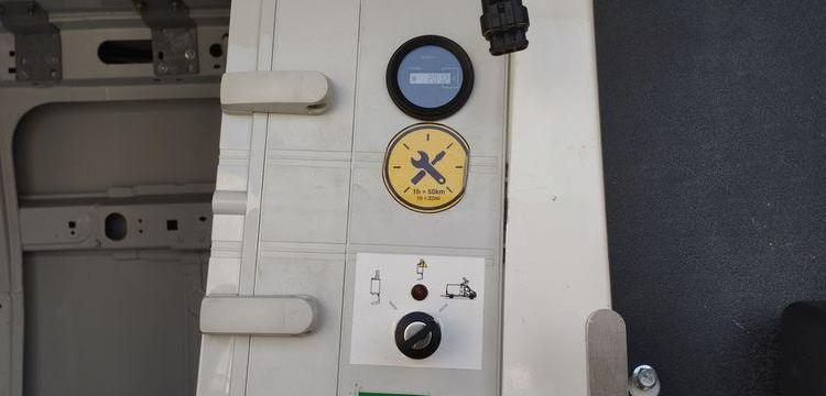 RENAULT MASTER L2H2 2,3DCI 130CH NACELLE KLUBB/K26 11,80 M – DIESEL – 201 H – 63361 KMS BLANC EZ-421-WJ